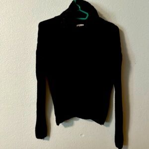 Black small long neck sweater